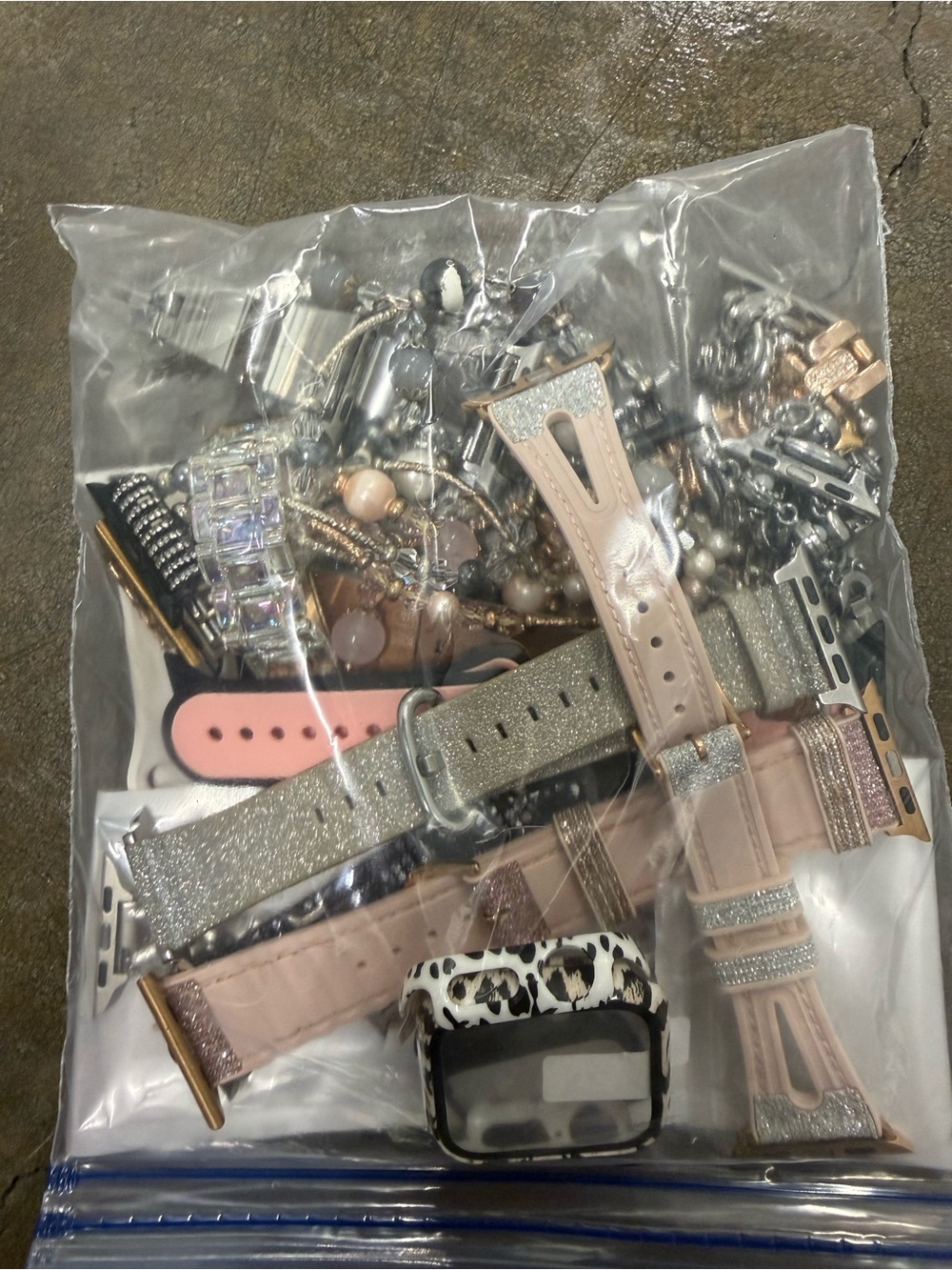 Like new mixed bag of Apple Watch bands and face covers | fits 38/40/41 - Picture 3 of 9